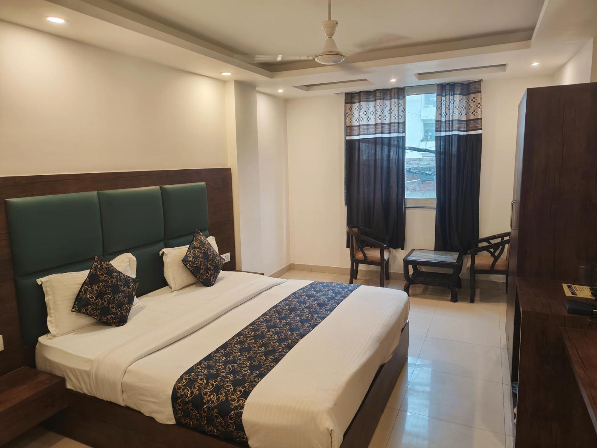 Hotel Le Mount Plaza Near Igi Airport Delhi New Delhi Eksteriør billede
